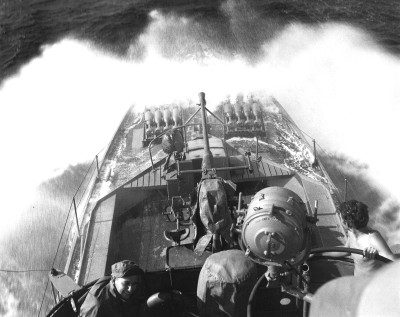 SC 648 plows into heavy seas.